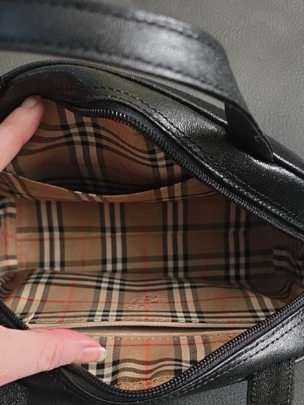 Burberrys Beauty/Fragrance Line Black Mini Bag